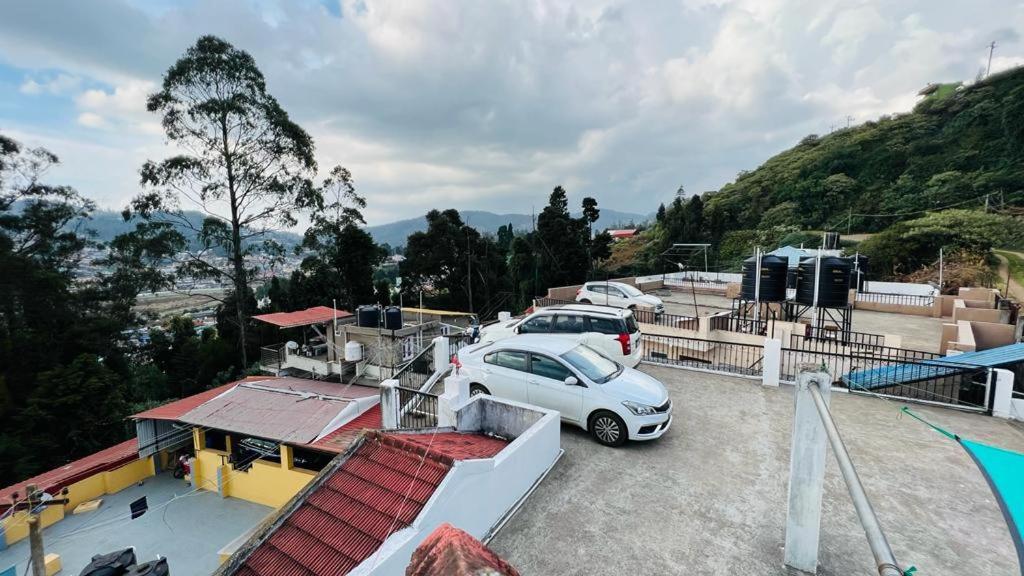 Smile Stone Individual Cottage Ooty Exterior photo